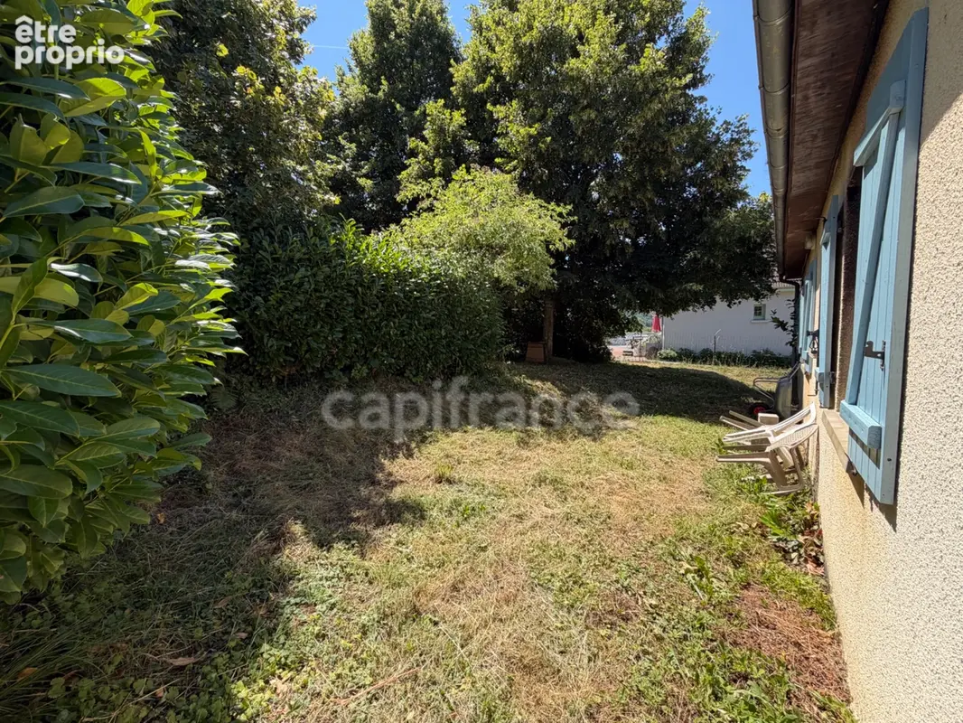 Maison de 110 m2, terrain clos et arboré 1000 m2, 4 chambres, 1 bureau, tout-à-l'égout, fibre optique, tf 615€, double vitrage p - photo 7
