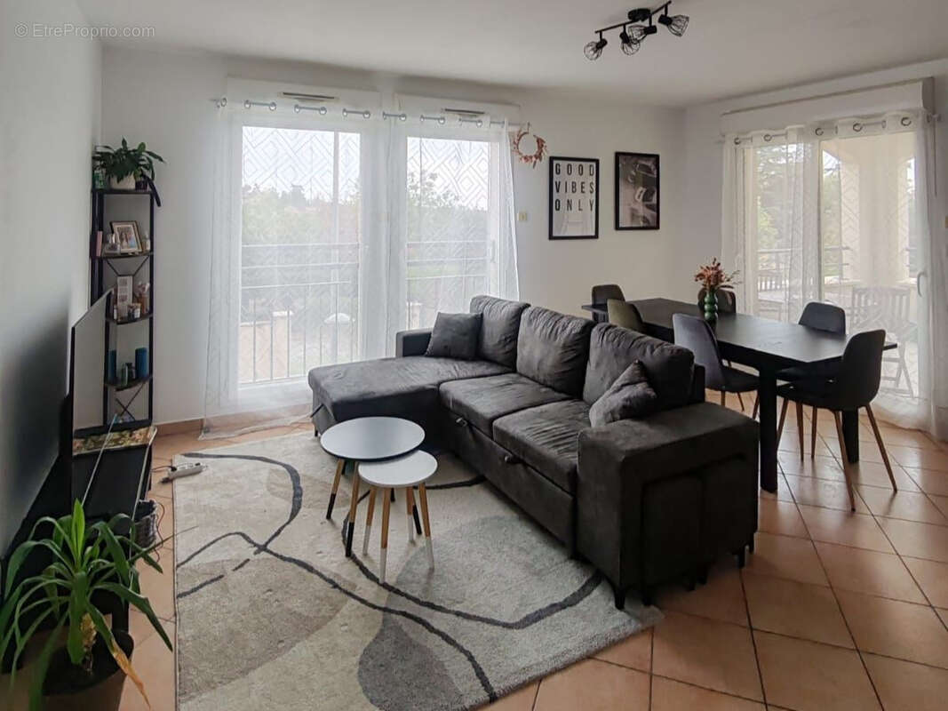 Appartement à SAINT-LAURENT-D'AGNY