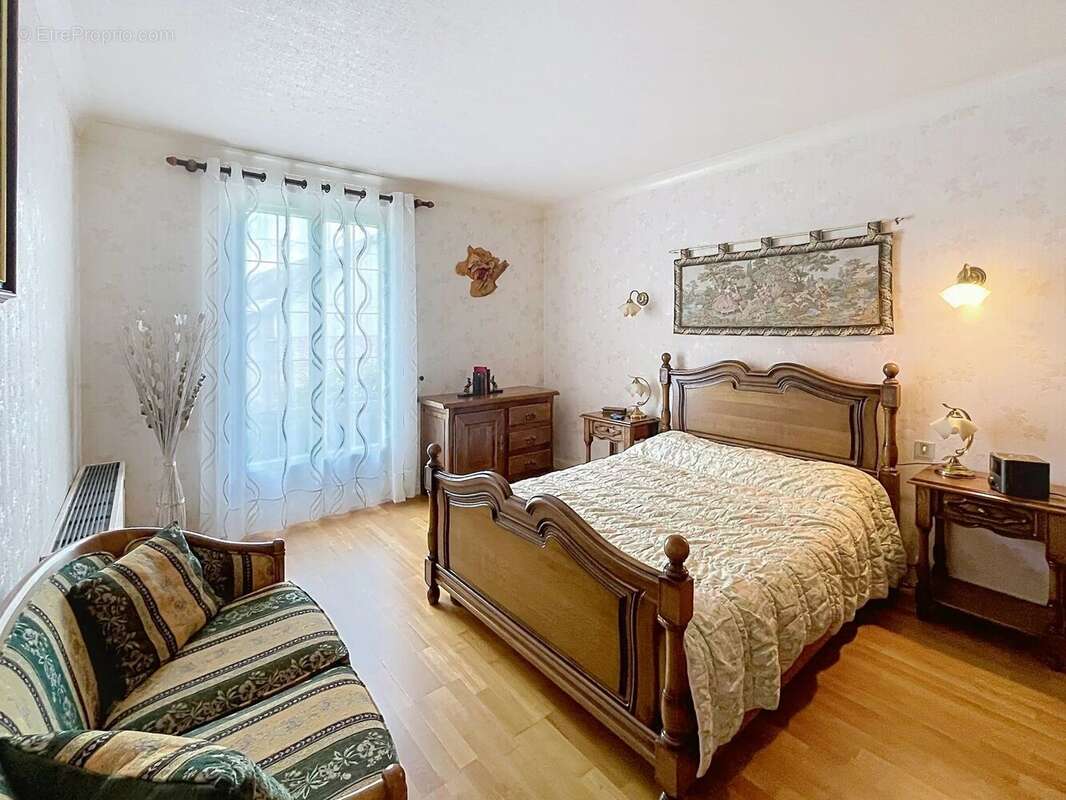 Maison à PONTRUET