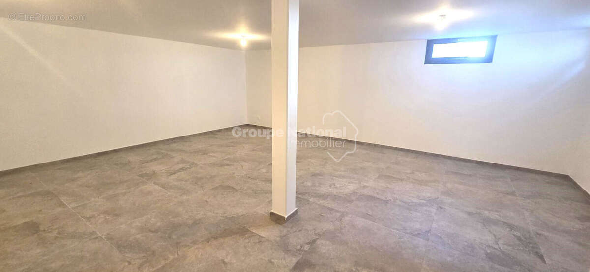 LE ROVE ! VILLA NEUVE de type 4 de 100 m² sur 426 m² de terrain avec terrasse et sous-sol de  50 m² - photo 11
