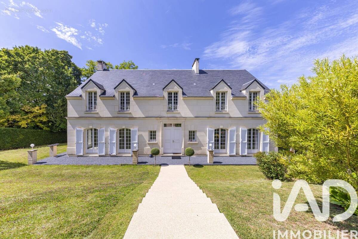 Photo 1 - Maison à NESLES-LA-VALLEE