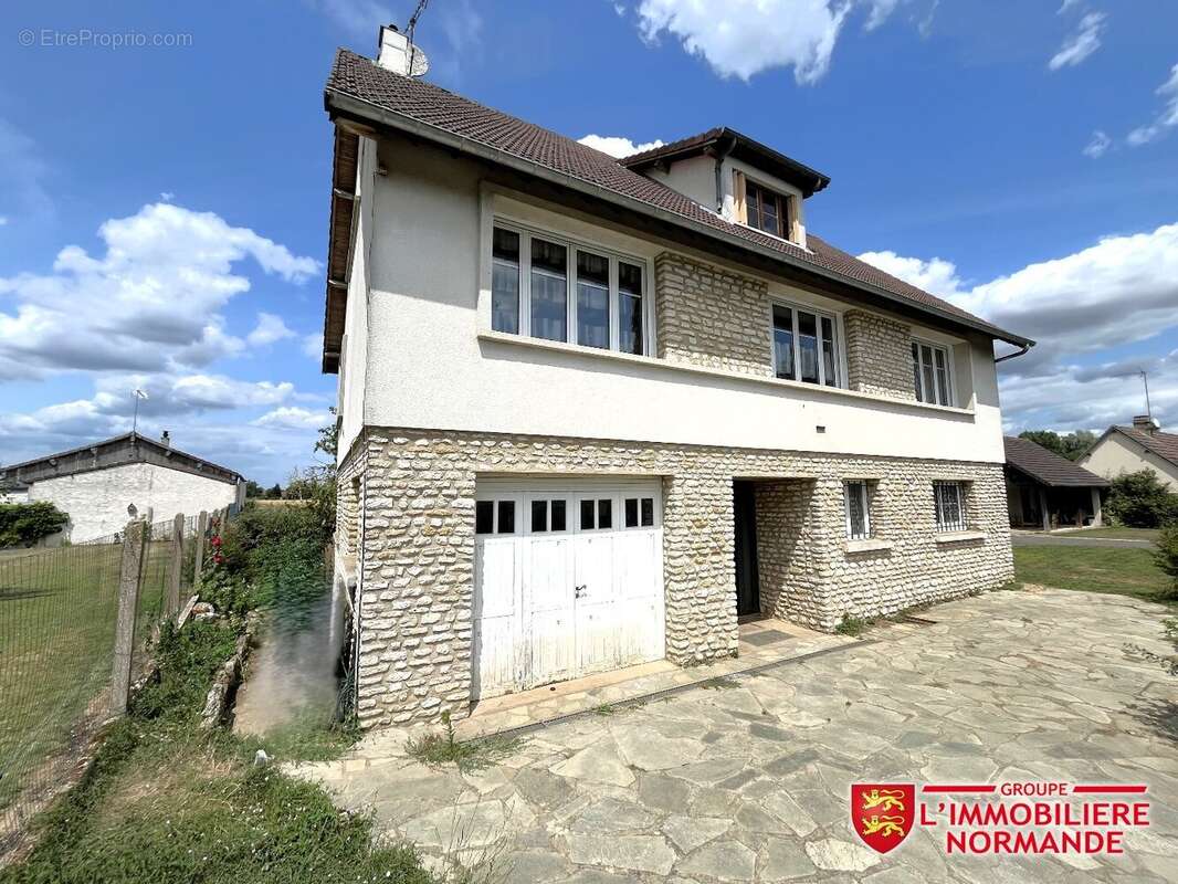 Maison à PACY-SUR-EURE