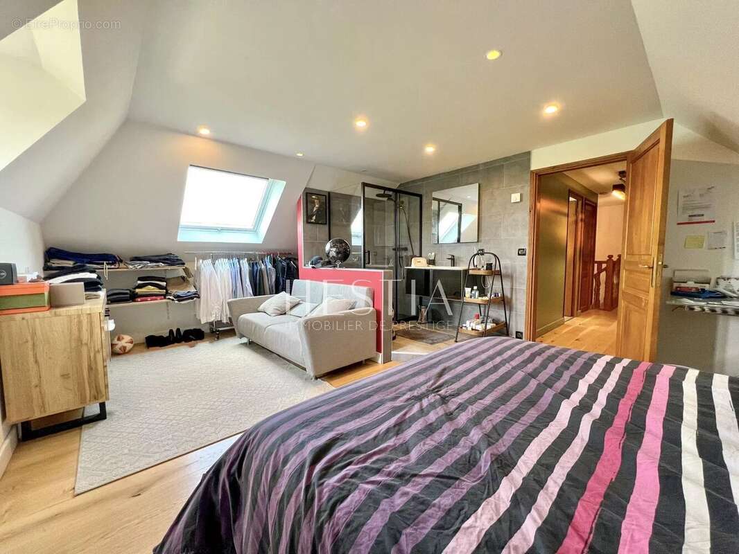 Maison à MARIGNY-SAINT-MARCEL