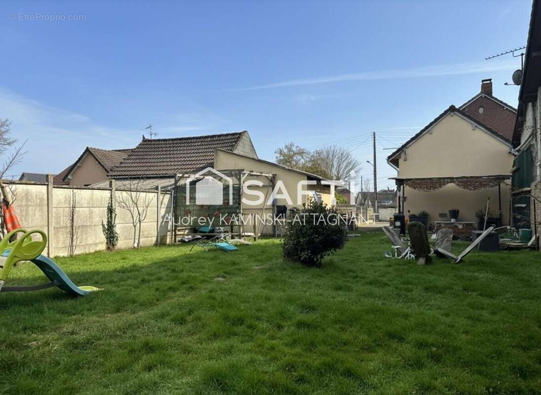 Photo 2 - Maison à SAINTE-GENEVIEVE