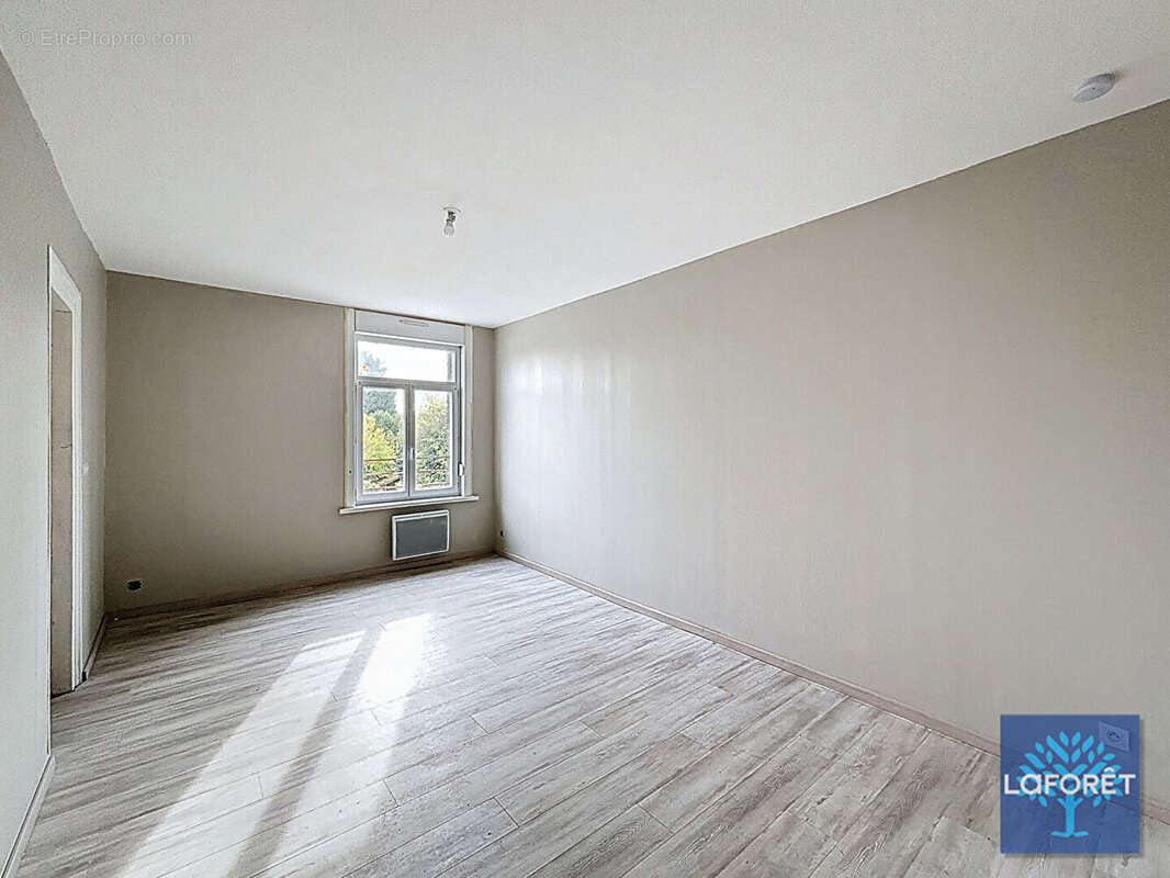 Appartement à RAISMES