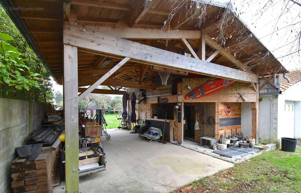 Maison à SAINT-HILAIRE-DE-RIEZ