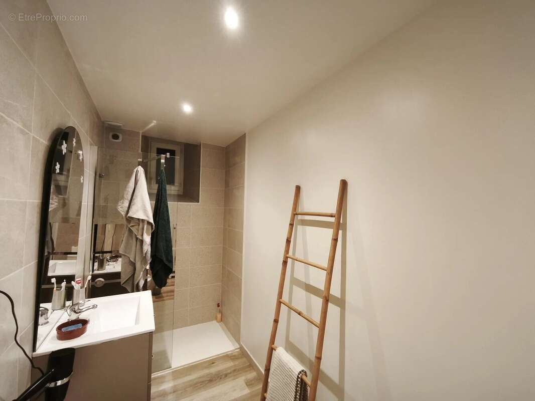 Maison à PONT-DE-SALARS