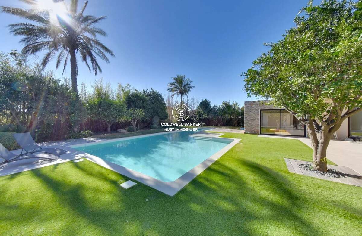 Maison à SAINT-CYPRIEN