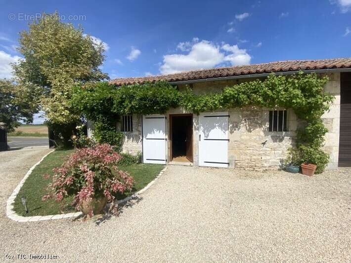 Maison à BLANZAY