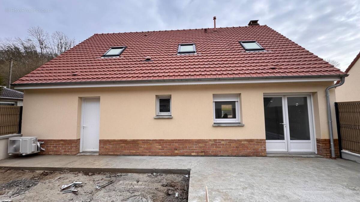 Maison à NAOURS