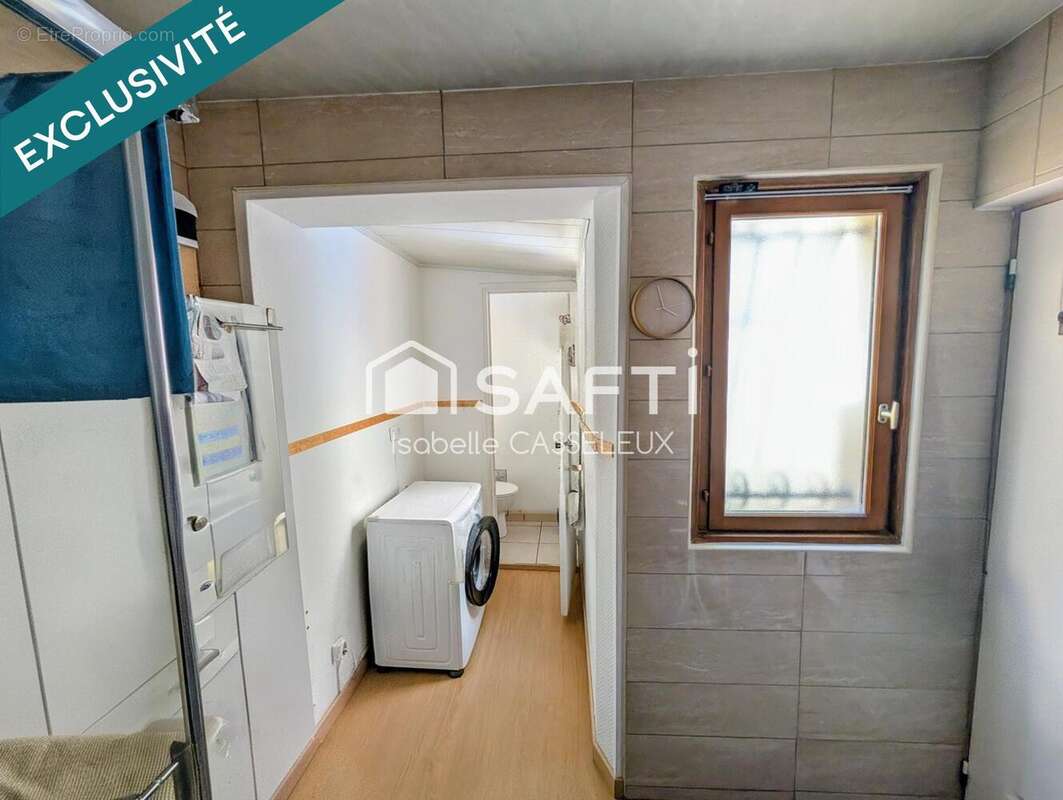 Maison 94 m² à Saint-Quentin  - photo 6