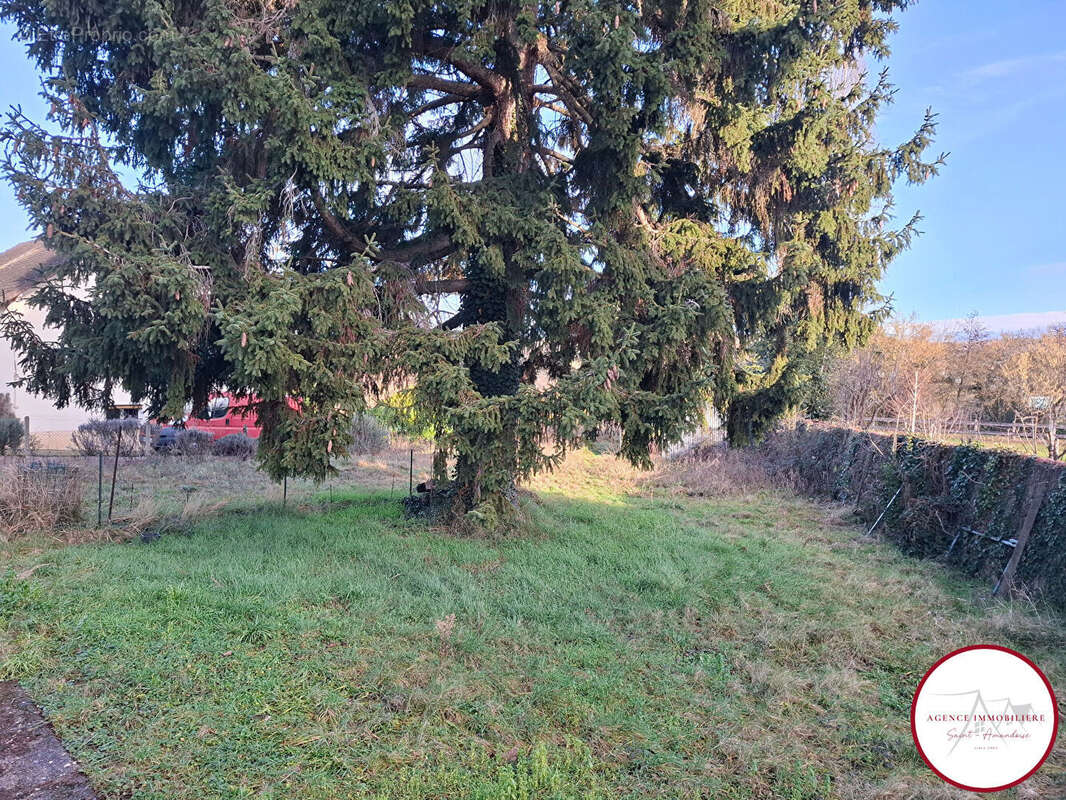 Maison à SAINT-AMAND-MONTROND