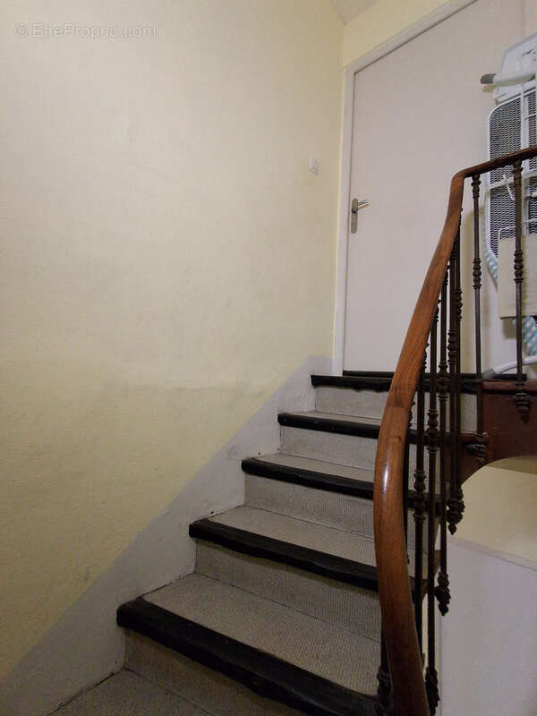 Appartement à LEZIGNAN-CORBIERES