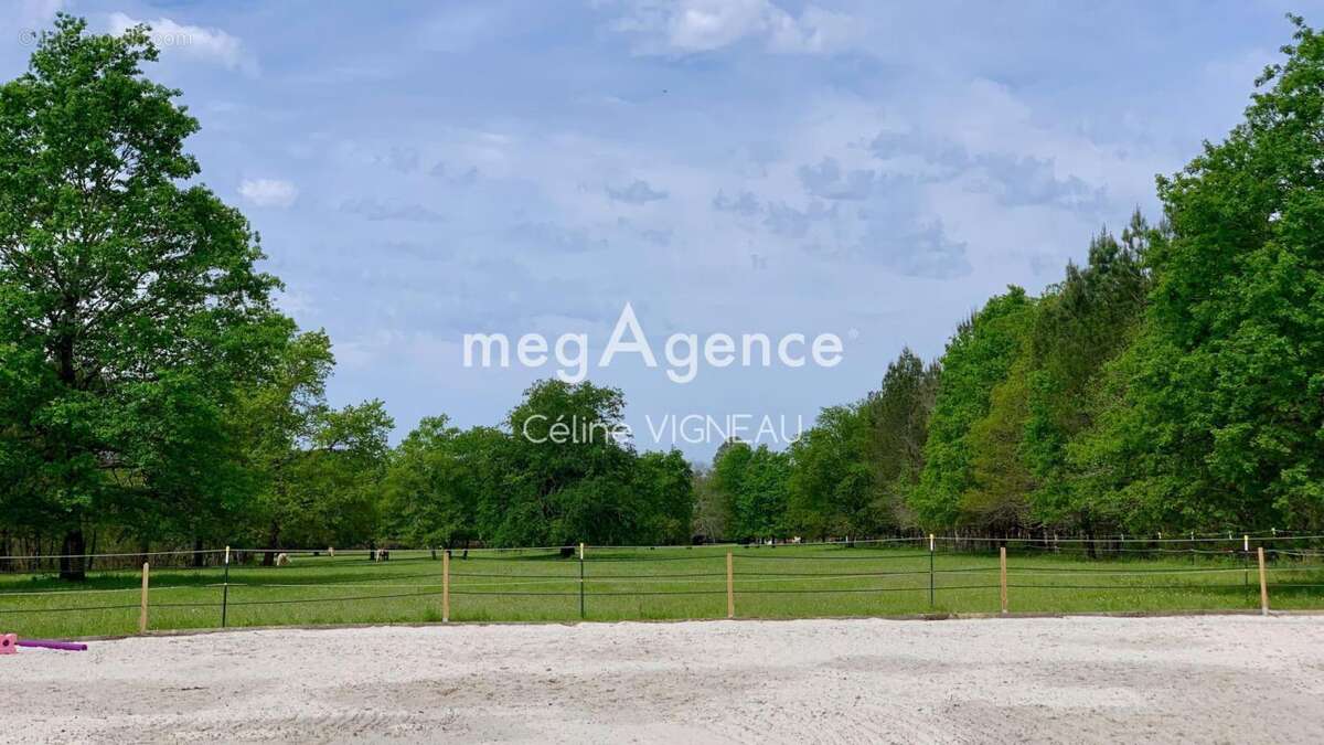 Maison à OUSSE-SUZAN