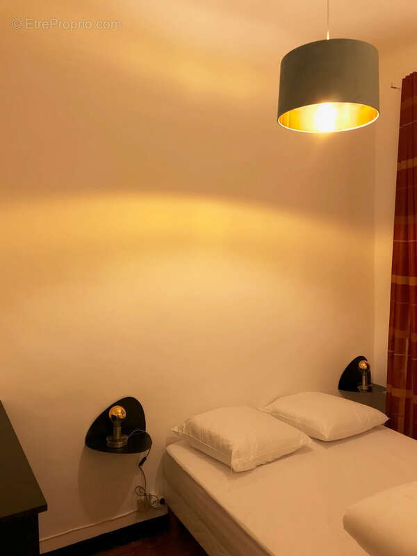 Appartement à MARSEILLE-7E