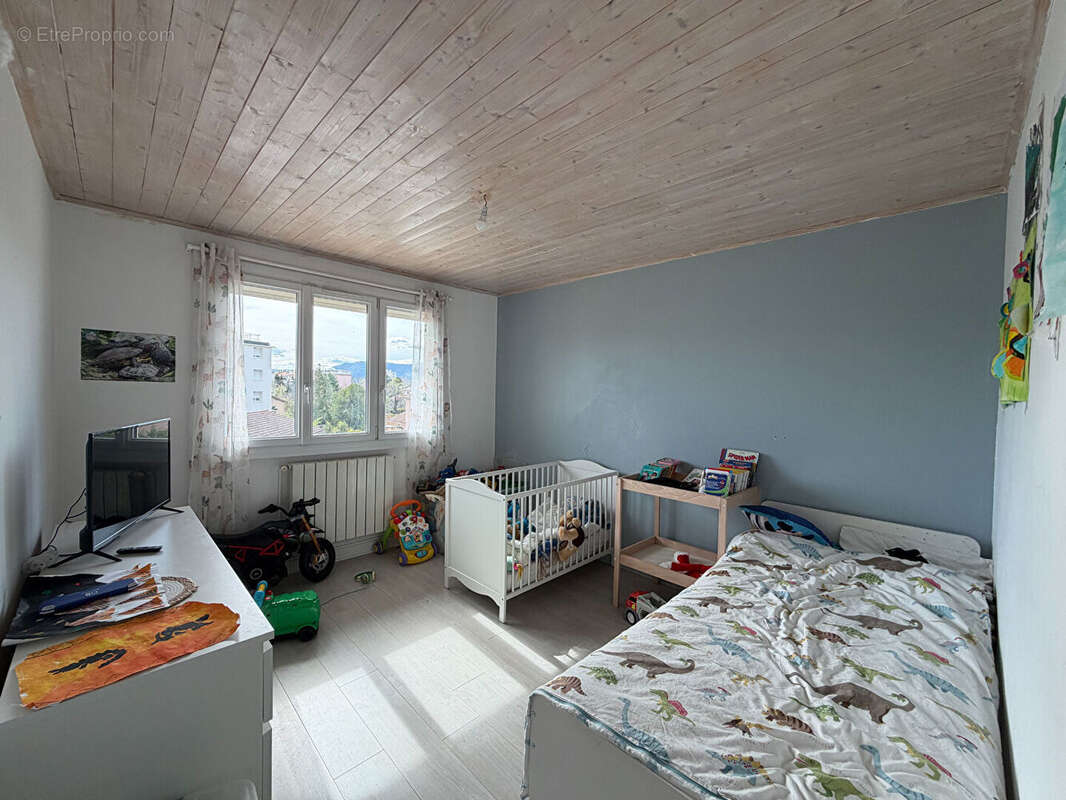 Appartement à BOURG-LES-VALENCE