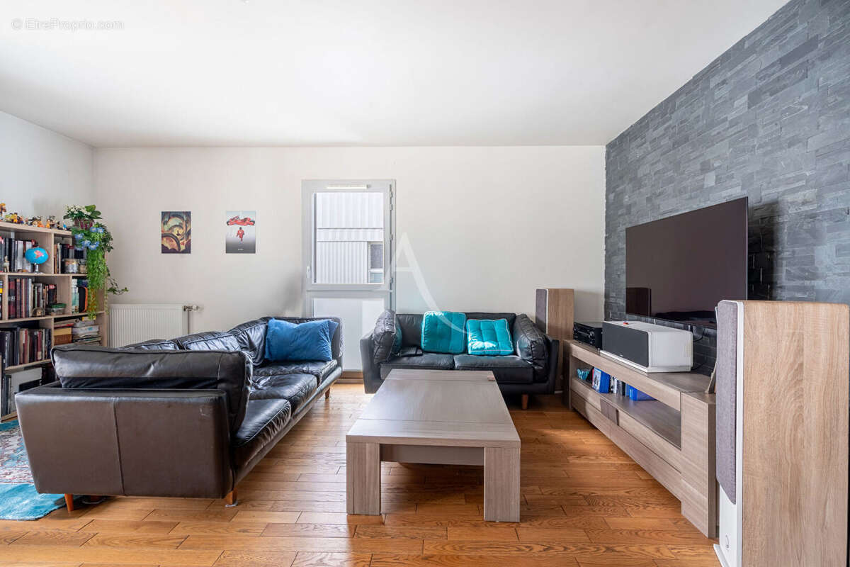 Appartement à IVRY-SUR-SEINE