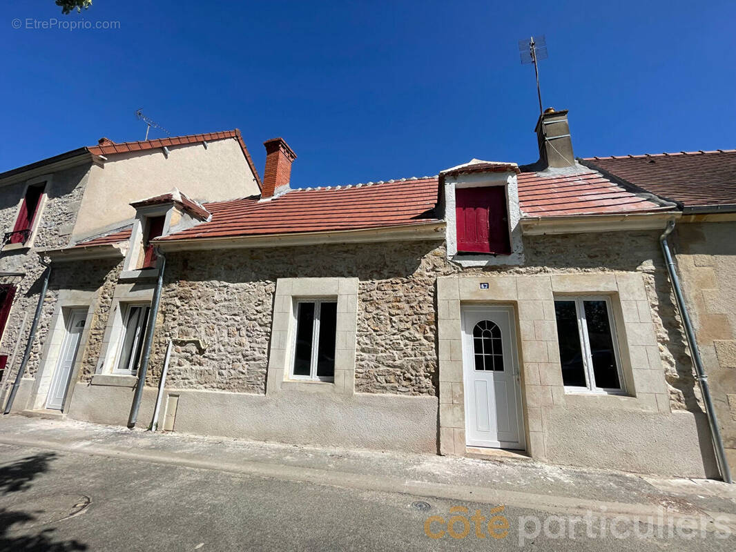 Maison à CHARENTON-DU-CHER