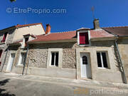Maison à CHARENTON-DU-CHER
