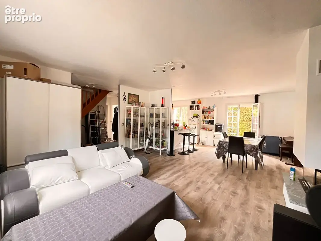 Maison Saint- Denis- En- Val  4 pièces - photo 3