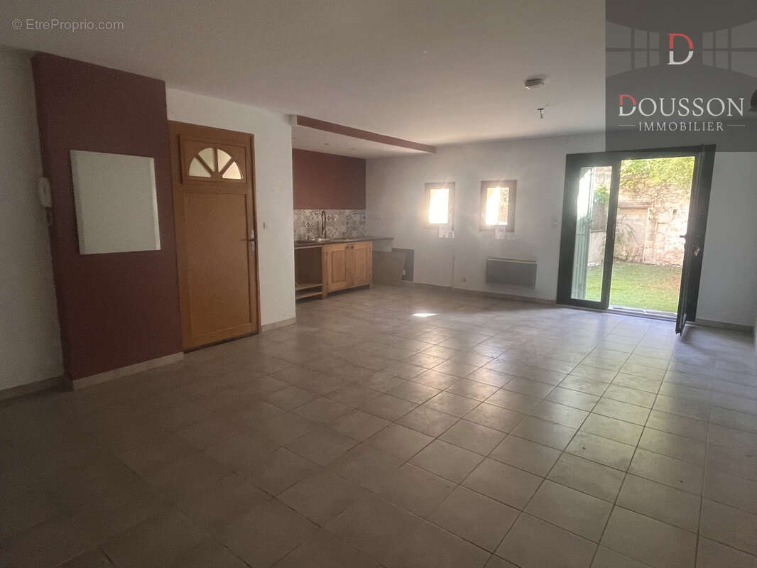 Appartement à UZES