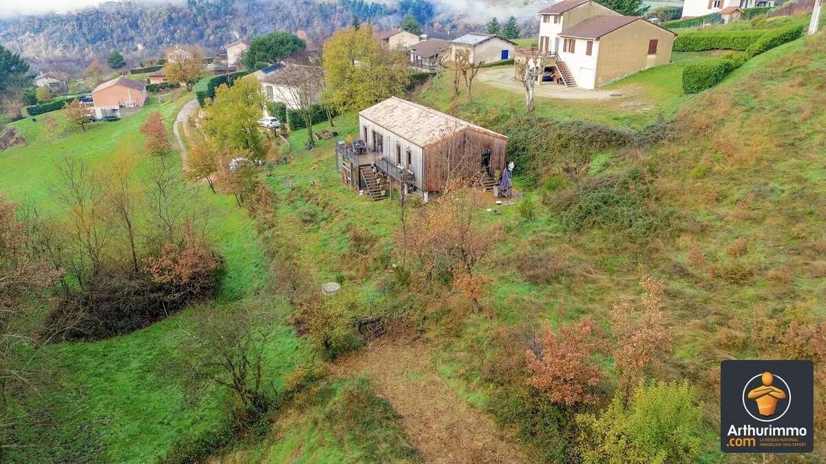 Maison à LE CRESTET
