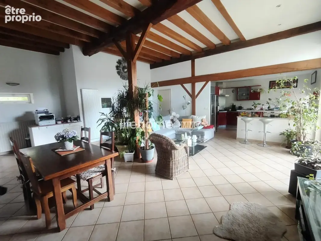Maison 165 m² à Chassignolles  - photo 6