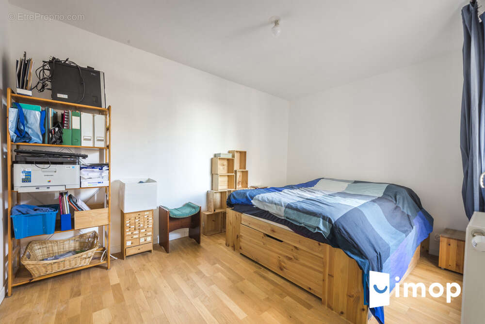 Appartement à IVRY-SUR-SEINE