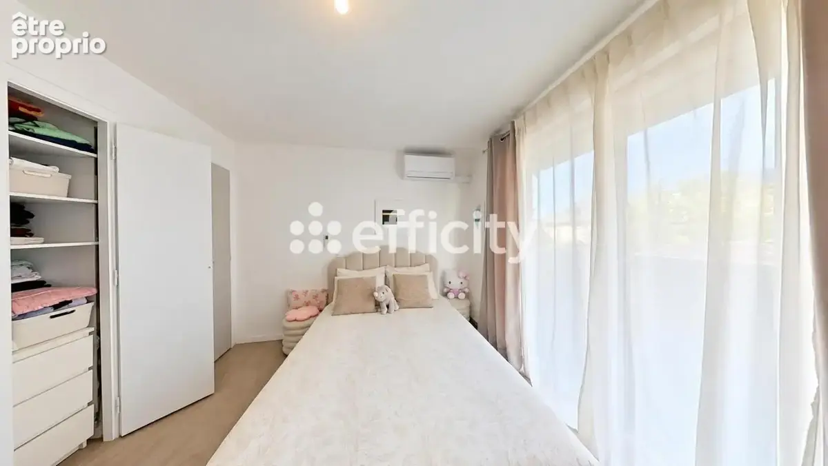 Appartement 12 pièces 365 m² à vendre à Cluses (74300) - photo 5