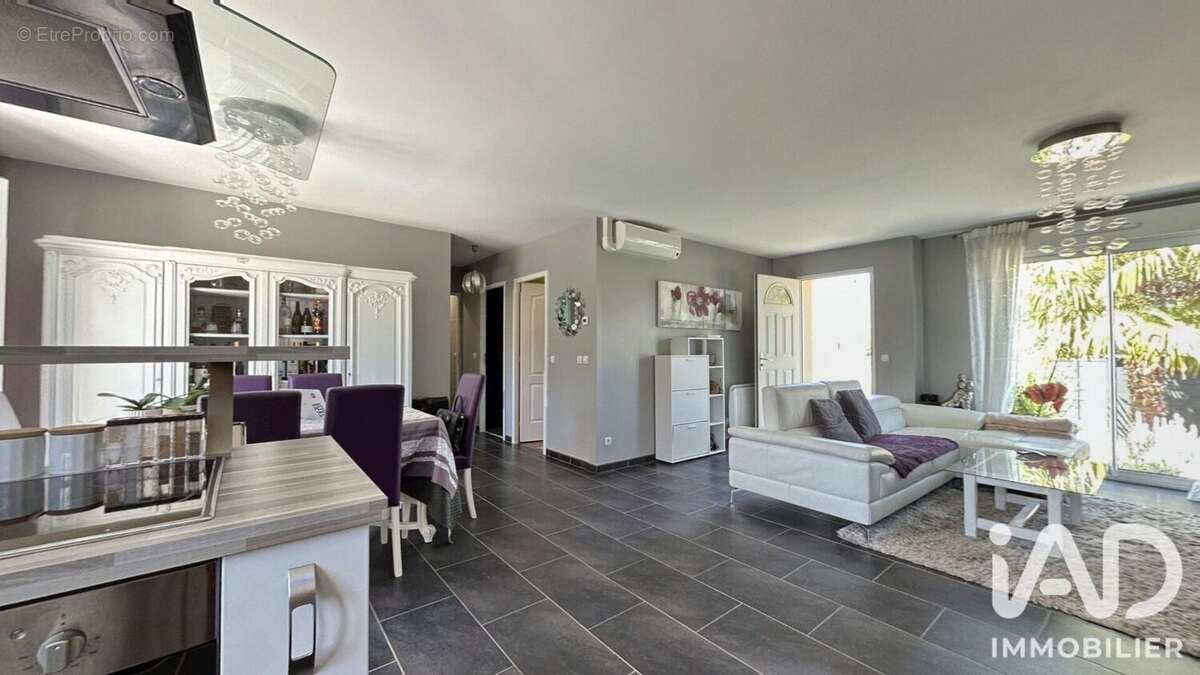 Photo 2 - Maison à NEUVY-EN-SULLIAS