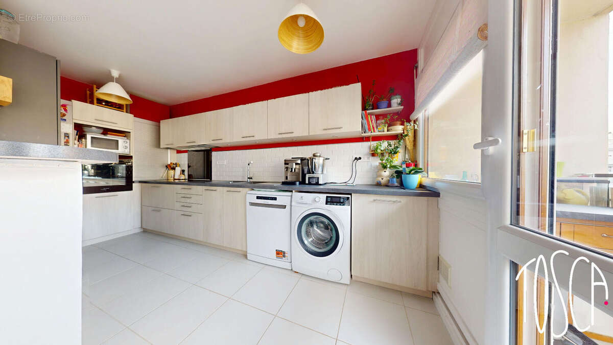 Appartement à THIAIS