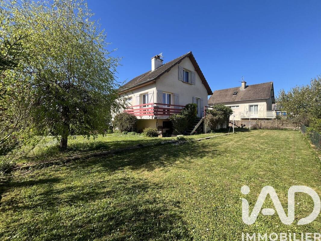 Photo 1 - Maison à CHATENOY-LE-ROYAL