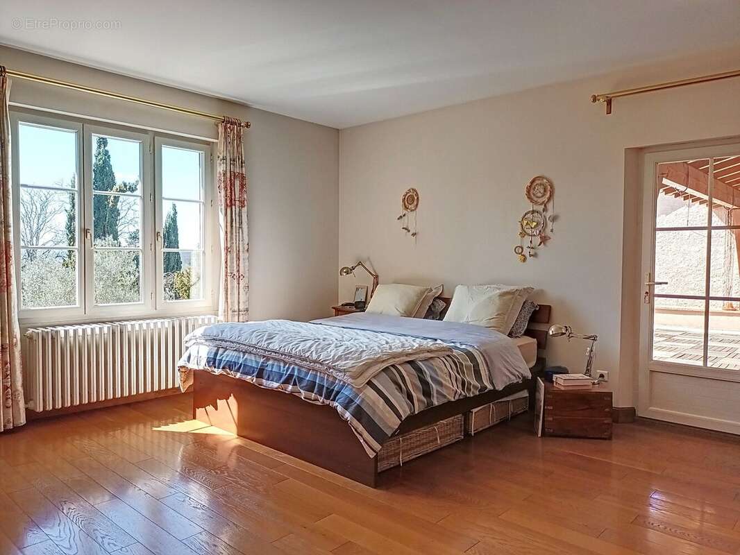 Maison à MAUVEZIN