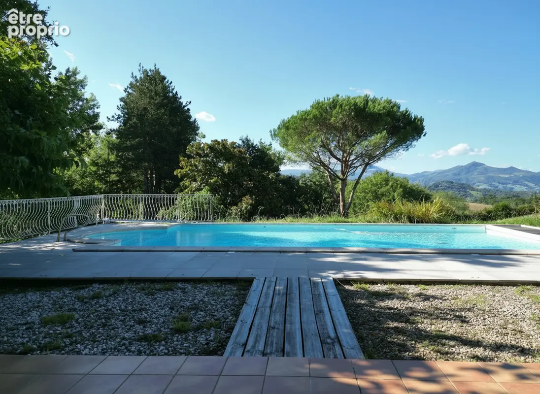IRATZIAN Une maison généreuse, pensée pour recevoir à Cambo les bains - photo 3
