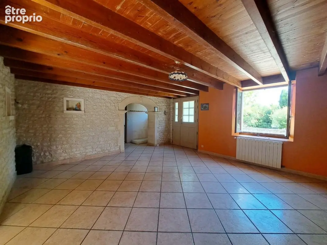 Maison 7 pièces 156 m² à vendre à Barret (16300) - photo 3