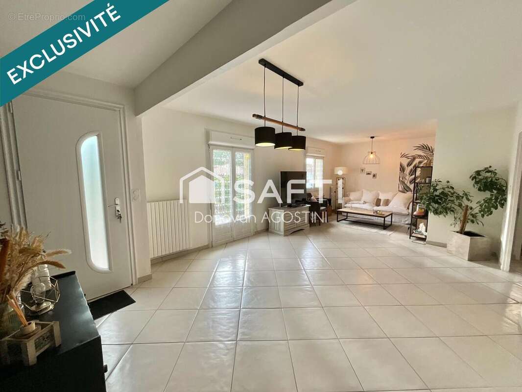 Photo 2 - Maison à LA GENETOUZE