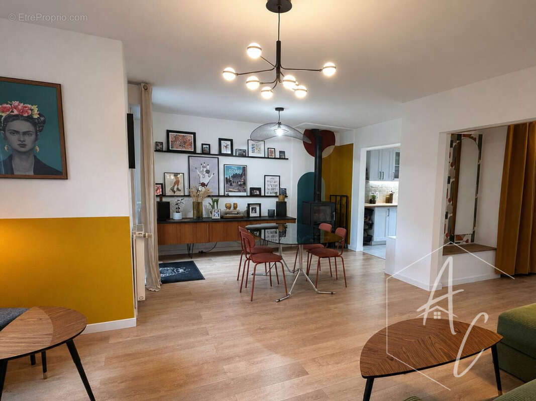 Maison à LA MEZIERE