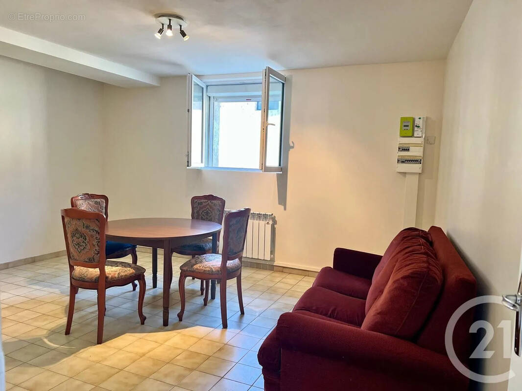 Appartement à HOUDAN