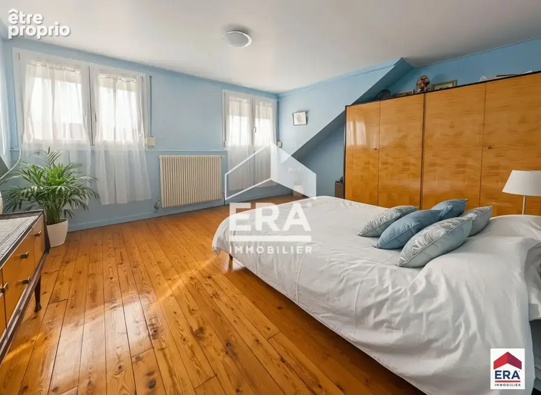 Maison 144 m² - Jardin + Grand Garage - Croix - photo 6