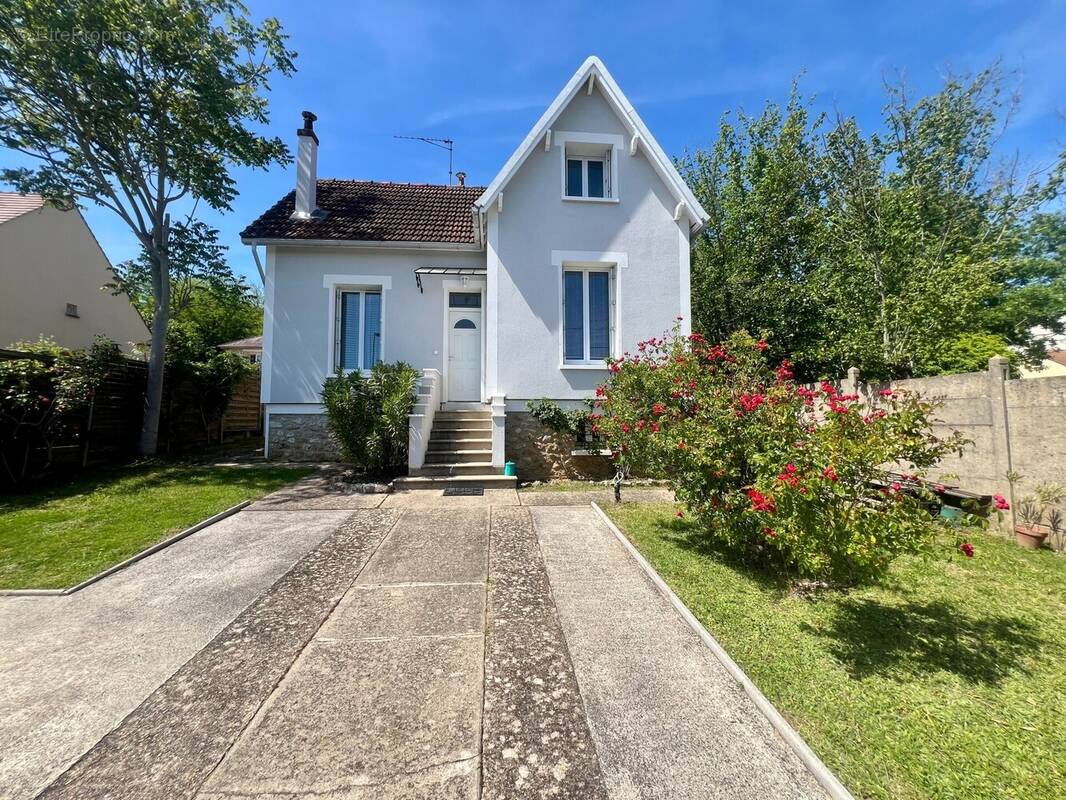 Maison à LARDY