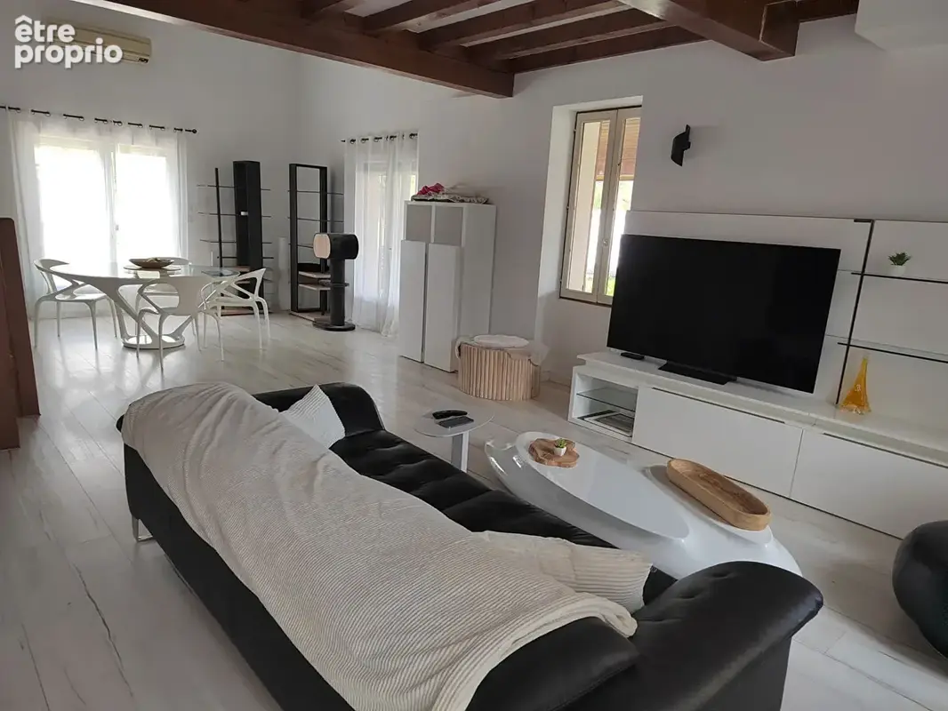 Propriété de caractère de 165m²  à MIOS - photo 3