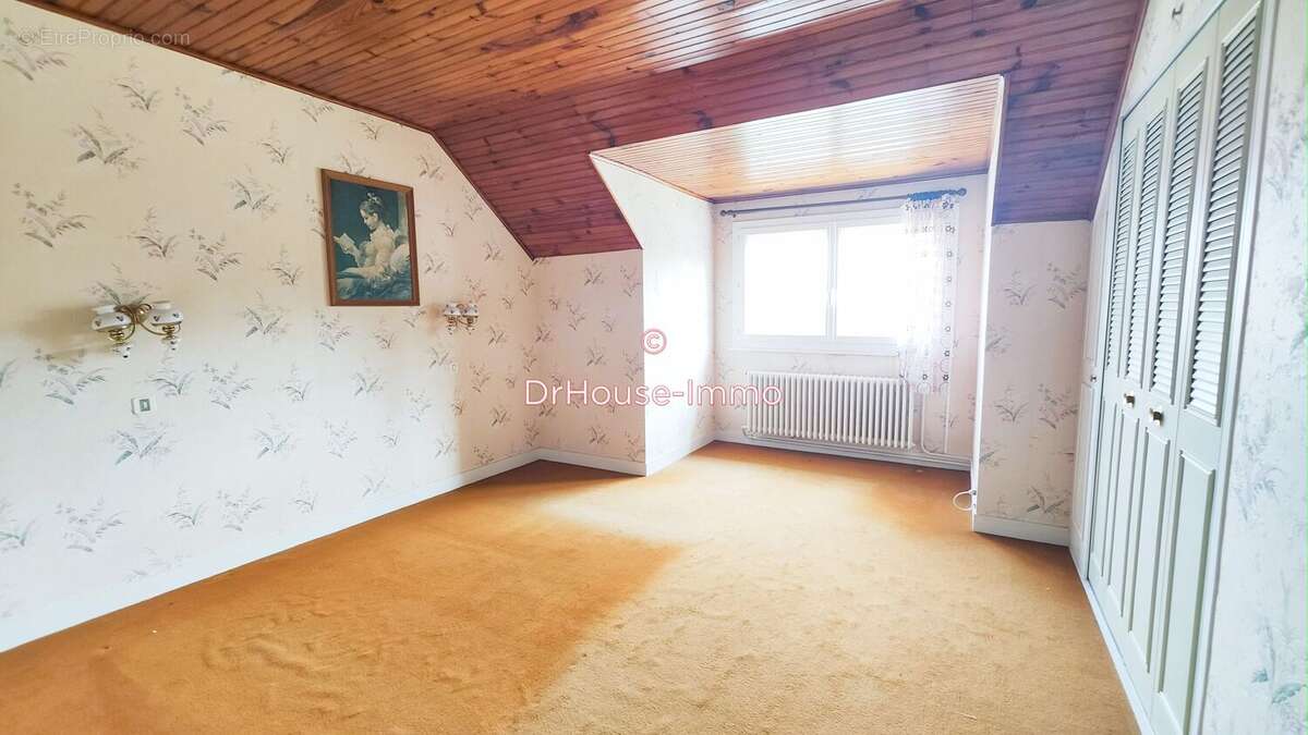 Maison 118 m² à Saint-Remy-Les-Chevreuse  - photo 16