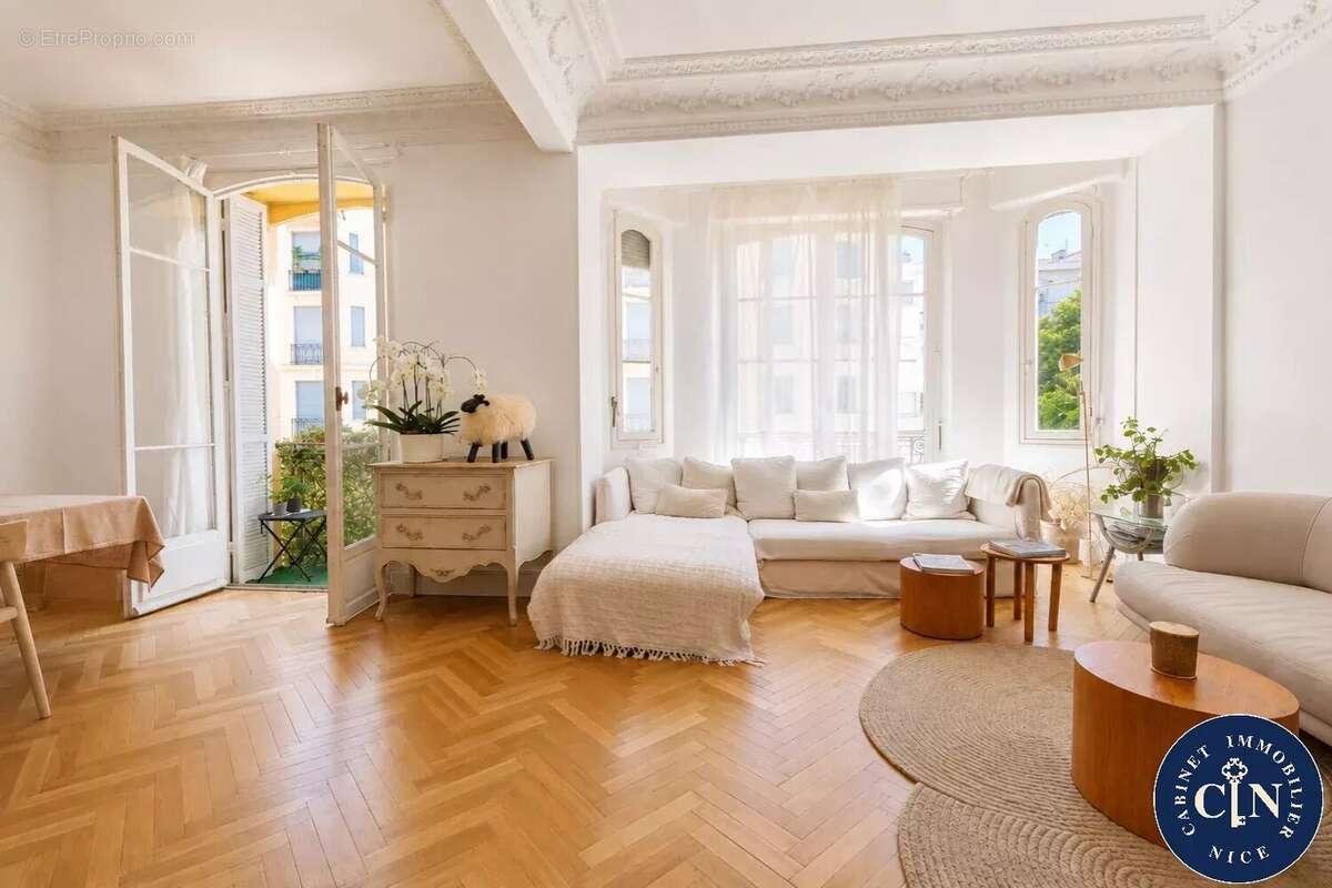 Appartement 104 m² à Nice  - photo 3