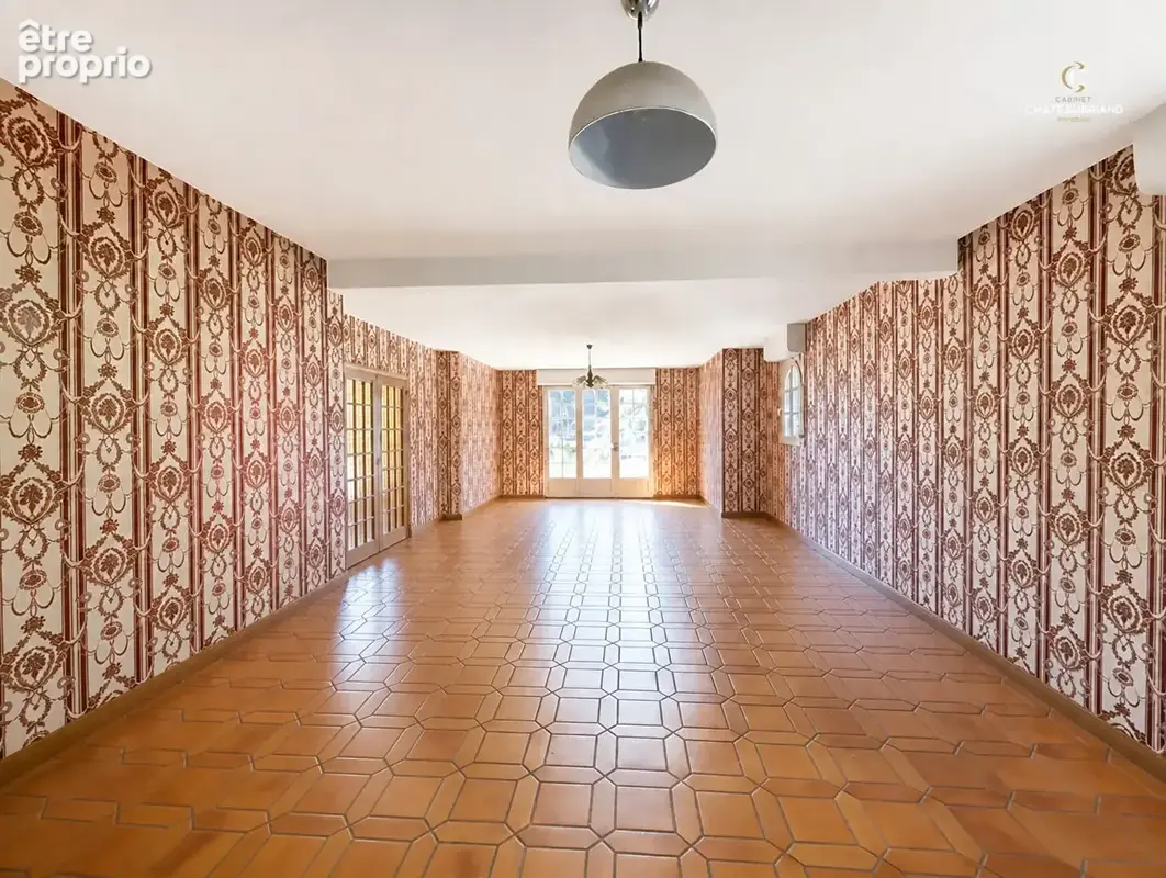 Maison 6 pièces à vendre à Saint-Jouan-des-Guérets - 161 m² - photo 4