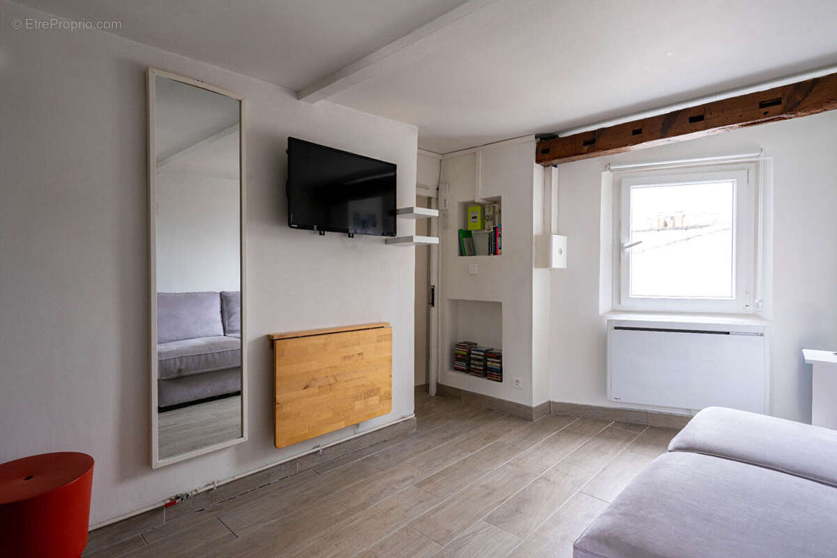 Appartement à PARIS-9E