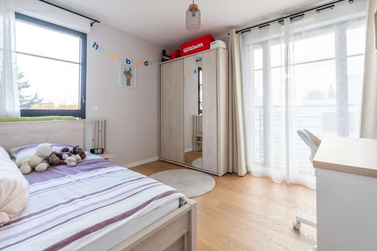 Appartement à NOGENT-SUR-MARNE
