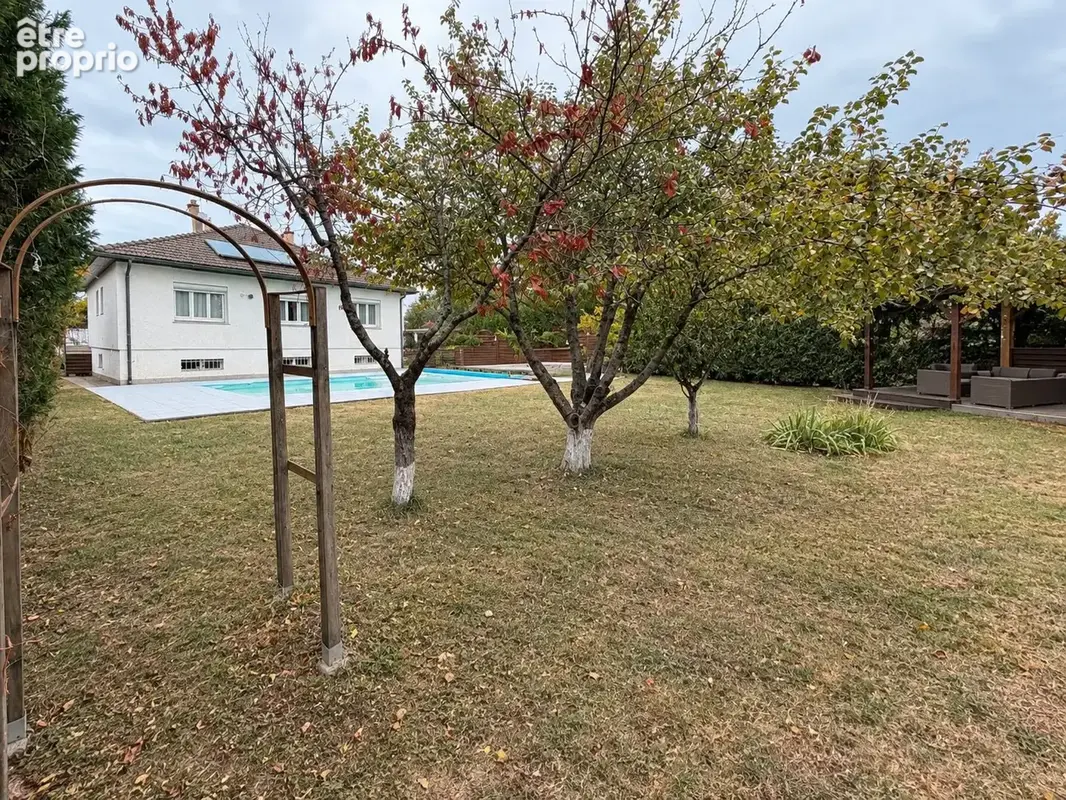 Maison 6 pièces 135 m² à vendre à Chavanoz (38230) - photo 7