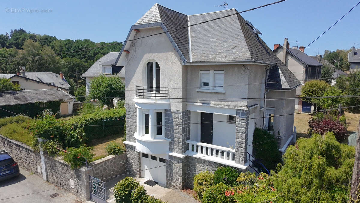 Maison à USSEL