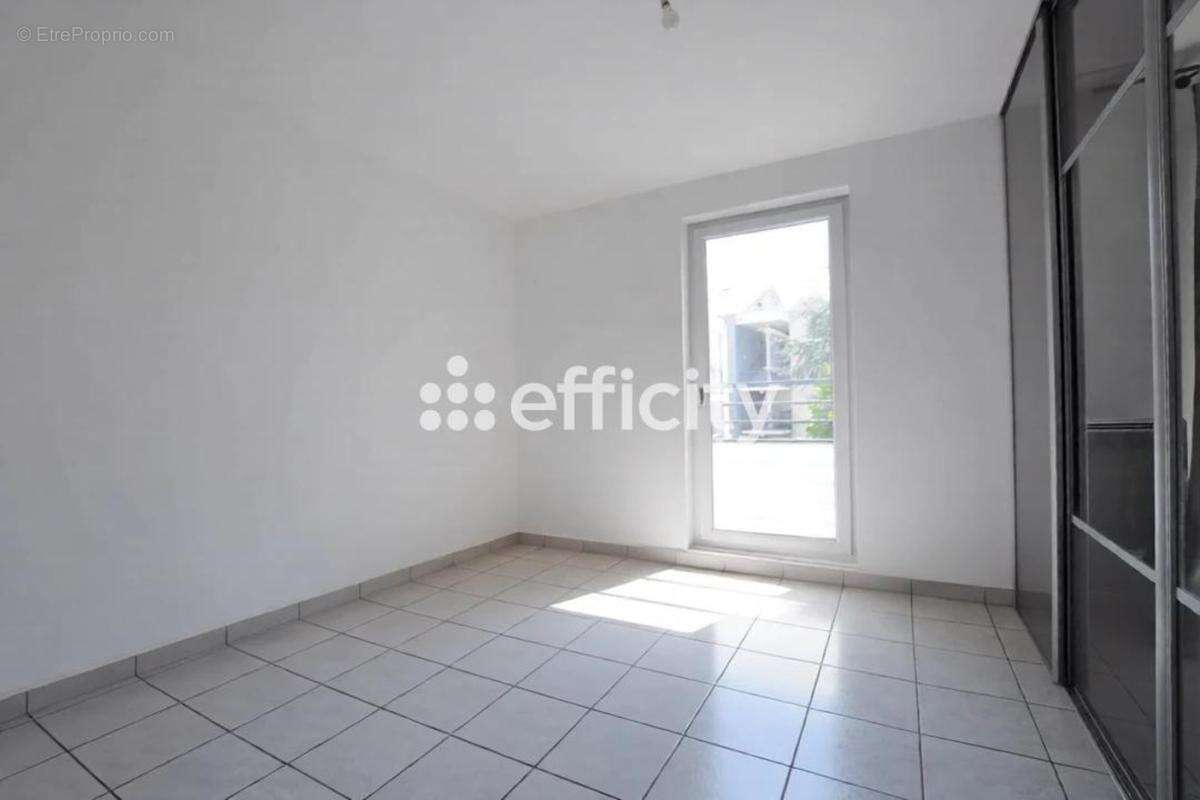Appartement à FEYZIN