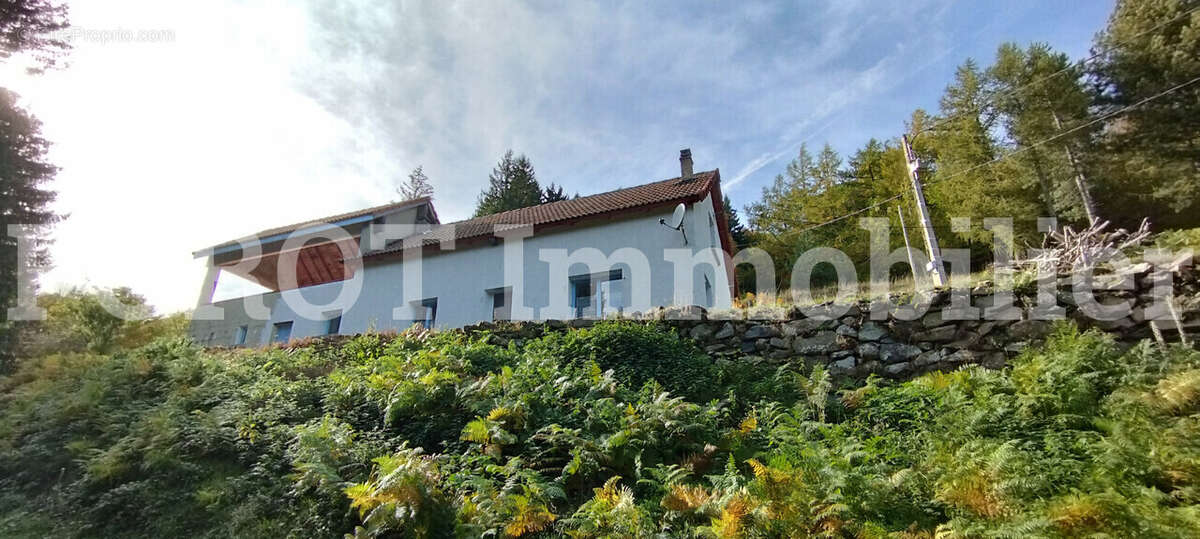 Maison à LE CHEYLARD